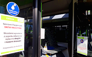 Za dużo ludzi w autobusach – alarmują słuchacze. Sposób na liczenie pasażerów zawodzi Za dużo ludzi w autobusach – alarmują słuchacze. Sposób na liczenie pasażerów zawodzi